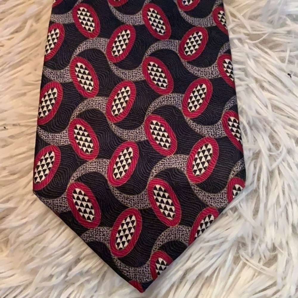 ALEXANDER LLOYD 100% SILK TIE - Picture 2 of 3
